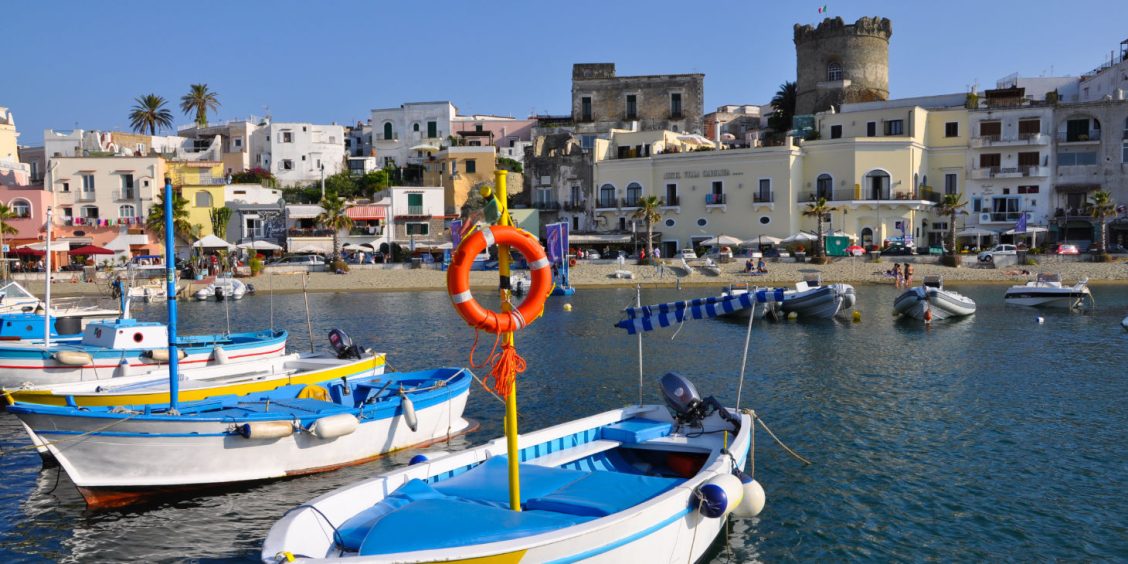 Bateau sans permis Ischia