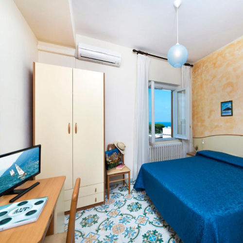 Casa di Meglio, Ischia