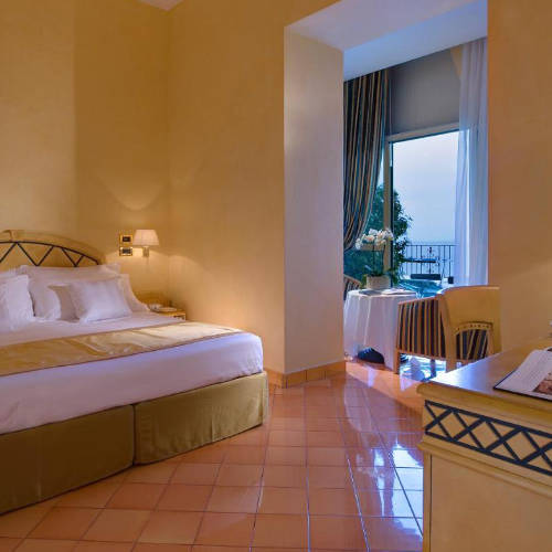 Miramare e Castello Ischia